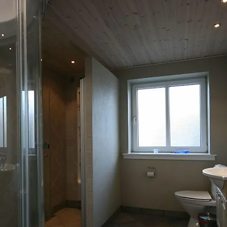 Liseby Couette-café 3*