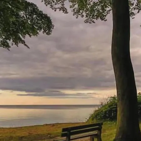 Bed and Breakfast Liseby 3*